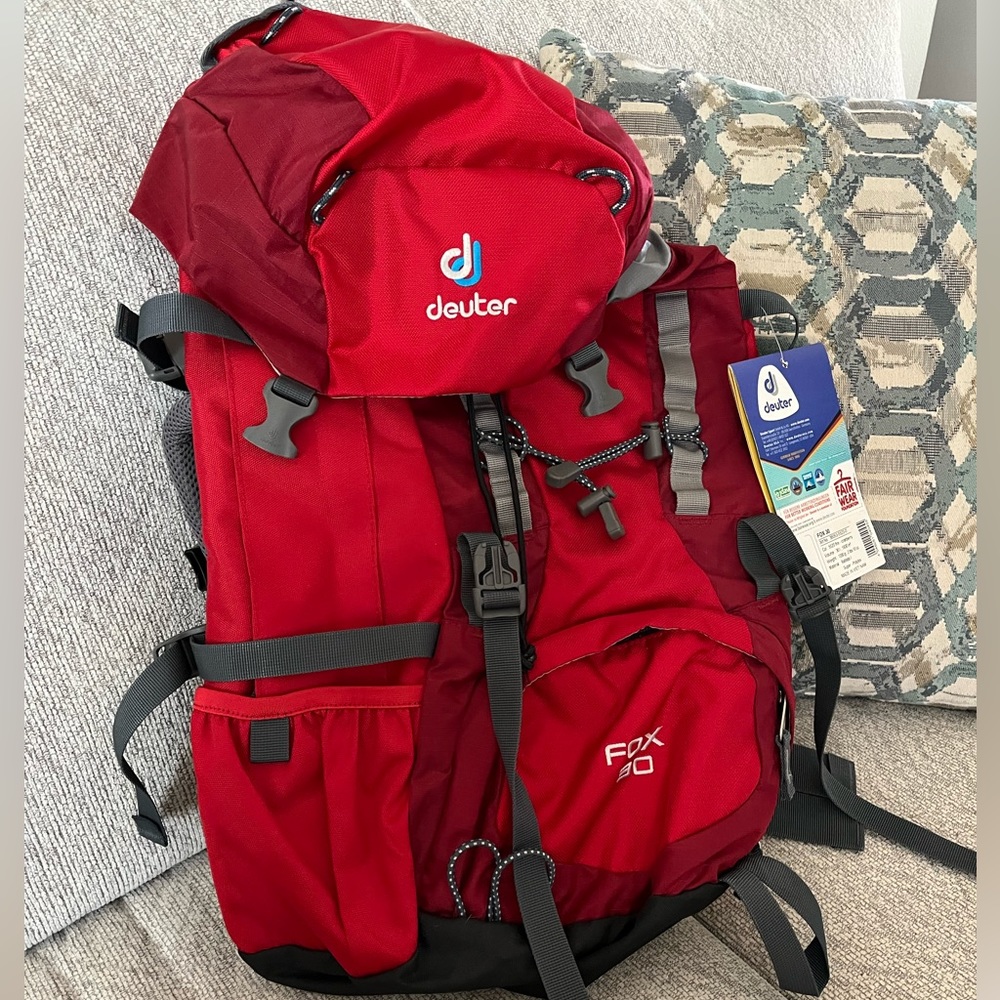 Red Deuter fox 30 backpacking bag kids